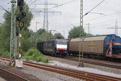 ES 54 F4-033 CTL Logistics mit Erzzug in D�sseldorf Eller (KDE) am 23.07.08