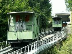Funiculaire Fribourg,Neuveville-St.Pierre(1899)Der Antrieb erfolgt mit 