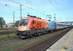 Mit dem IC 642 