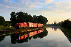 294 822 hat hier die morgenliche �bergabe von Schalchen nach Trostberg am Haken.