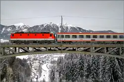 1144 123 f�hrt mit EC 691 