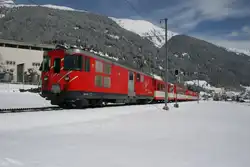 Die vier BVZ-Gep�cktriebwagen Deh 4/4 sind inzwischen praktisch t�glich am Oberalp zu sehen.