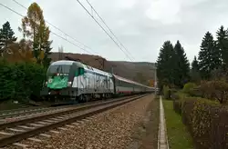 Seit dem 22.10.2010 ist 1047 503 mit Werbefolien f�r den Komponisten Franz Liszt unterwegs.