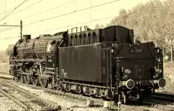 Die 01 1075 rangiert in Bf Gouda, aufnahme ist von oktober 2010.