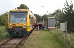 In Jabel steht am 21.9.11 der ODEG-Regioshuttle 650.88 bereit, um die Fahrt nach Hagenow fortzusetzen.
