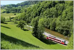An der Pielach entlang schl�ngelt sich ein 5090 als R 6836 Richtung St.