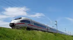 403 554 (ehemaliger Fu�ball-ICE) mit offener Bugklappe auf dem Weg nach Mannheim.