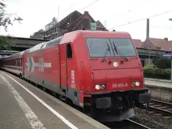185 604-6 (HGK 2062) am 18.6.2012 im Bahnhof Hamburg-Harburg vor einem Sonderzug