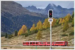 R1644 unterhalb der Station Bernina Suot.