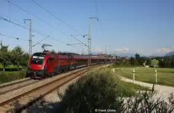 �BB 1116 232 + 220 mit Railjet RJ 568 Wien - Bregenz, KBS 951 Salzburg - M�nchen, fotografiert bei Teisendorf am 17.08.2011