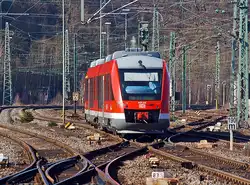 Der Dieseltriebwagen 648 706 / 206 (ein Alstom Coradia LINT 41) der DreiL�nderBahn f�hrt am 02.03.2013 als RB 95 (Dillenburg-Siegen-Au/Sieg) vom Bahnhof Betzdorf/Sieg in Richtung Au/Sieg davon.