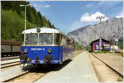 Rhapsody in Blue III - Schienenbus 5081 564, kurz vor der Retourfahrt �ber den Erzberg nach Vordernberg.