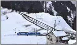 Einfahrt in Rigi Staffel wo die Strecke aus Vitznau auf die Linie von Arth Goldau trifft..