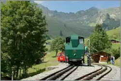 Auf der Planhalp hat die talw�rts fahrende H 2/3 N� 16 Durst.