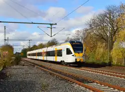Der Eurobahn ET 7.09 kommt aus M�nchengladbach in Richtung Neuss gefahren.