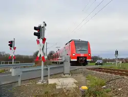 Ein nicht unbedingtes Topfoto, aber die Freude entlich wieder so ein Foto machen zu können nach über dreissig Jahren ohne Personenverkehr, veranlasst mich es hier zu zeigen.
