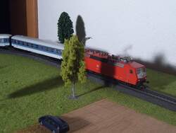 Das ist meine InterRegio-Lok: ein Modell der BR 120 110-2 von M�rklin.