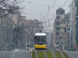 Stuttgart? Nein, ganz so stark sind in Berlin die Steigungen nicht, aber dennoch ergibt die neue Strecke entlang der Invalidenstraße ein schönes 