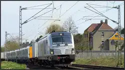 Die Siemens Vectron 247 901 ist mit einer Überführung unterwegs nach Aachen West.