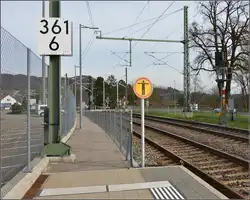 Hier war ein wahrer Experte beim Beschildern zugange.