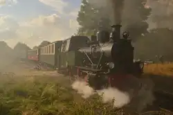 Da wollte der Lokführer den Fotografen aber ganz schön einnebeln, als er mit der Haspe Nr.20 am Abend des 25.9.2016 Schierwaldenrath gen Birgden verließ.