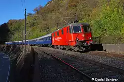 Re 430 115 der Crossrail bespannte am 30.10.16 einen Sonderzug von Wohlen nach Biasca und zurück.