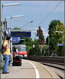 Die Bahn fährt jetzt ein -     Fahrgastalltag bei der S-Bahn Stuttgart.