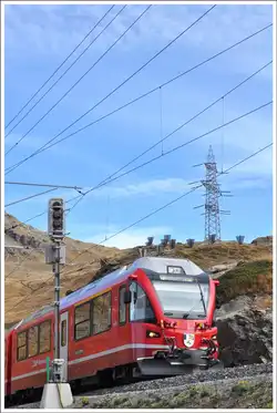 Es ist nicht alles Natur pur am Berninapass, denn ohne Strom geht heutzutage nix.