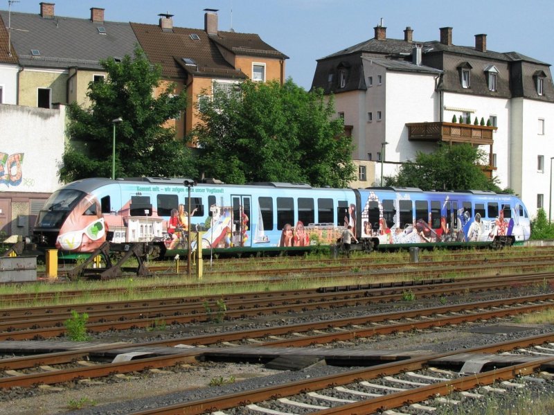 VT 06 der Vogtlandbahn am 5.6.2008 in Weiden.