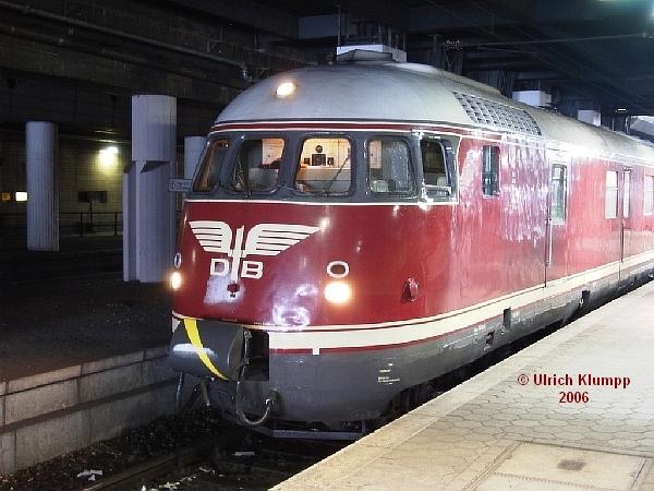 VT 08 am 05.03.2006 im Hamburger Hauptbahnhof.