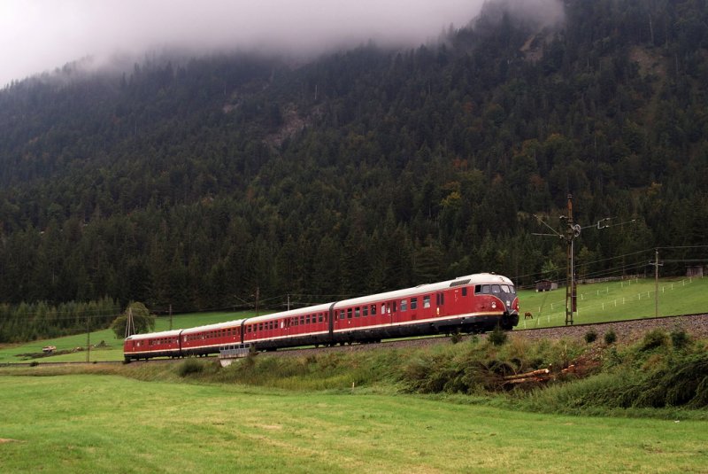 VT 12.5 (612 506 und 507) 'Stuttgarter R�ssle' bei Heiterwang (Tirol) [01.09.2007]