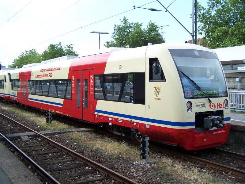 VT 254 in Radolfzell am 29/06/09.
