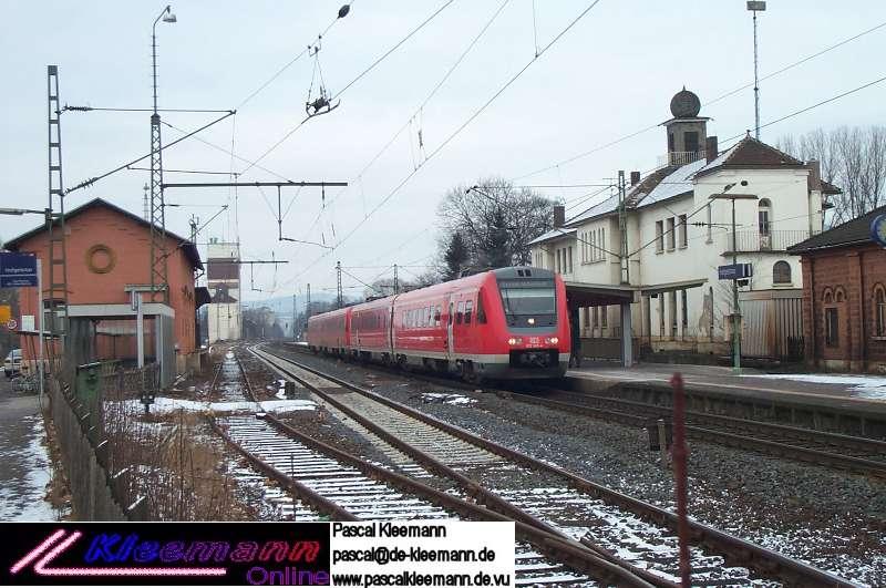 VT 612 beim planmigen Halt in Hofgeismar
