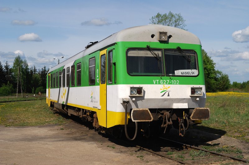 VT 627-102 in Sierpc (05.05.2009)