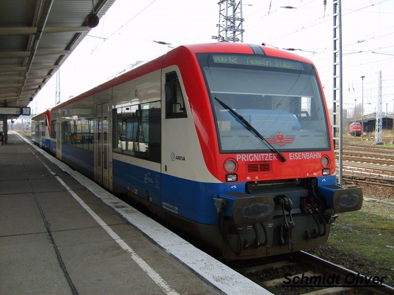 VT 650.03 der Prignitzer Eisenbahn (PEG) nach Templin Stadt am 23.03.07 in Berlin-Lichtenberg