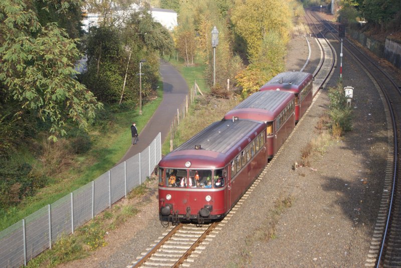 VT 98 bei der Einfahrt in Solingen Mitte am 25.10.2008