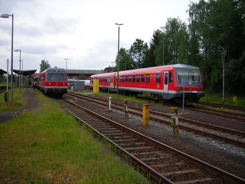 VT614 066 und VT628 544 in Soltau (17.5.08)