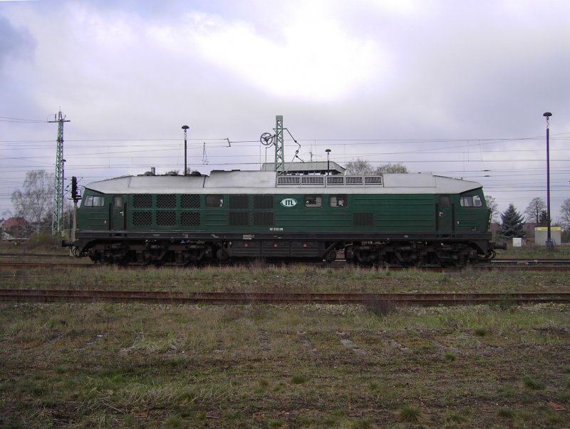W 232.06 am 08.April 2008 im Bahnhof Guben