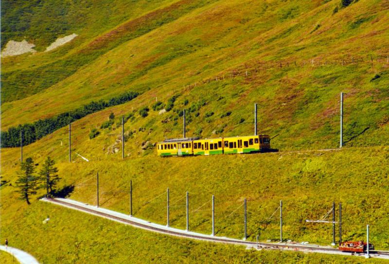 WAB BDhe4/4 unterwegs von Kleine Scheidegg nach Wengen 15-8-2002