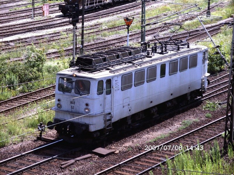 WAB- Holzroller52 beim Umsetzen in Halle/ Saale.