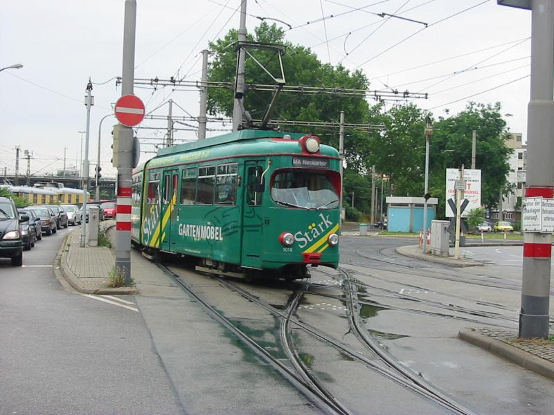 Wagen 1019 der Mannheim Straenbahn am 7.7.2005 in Mannheim Hbf.