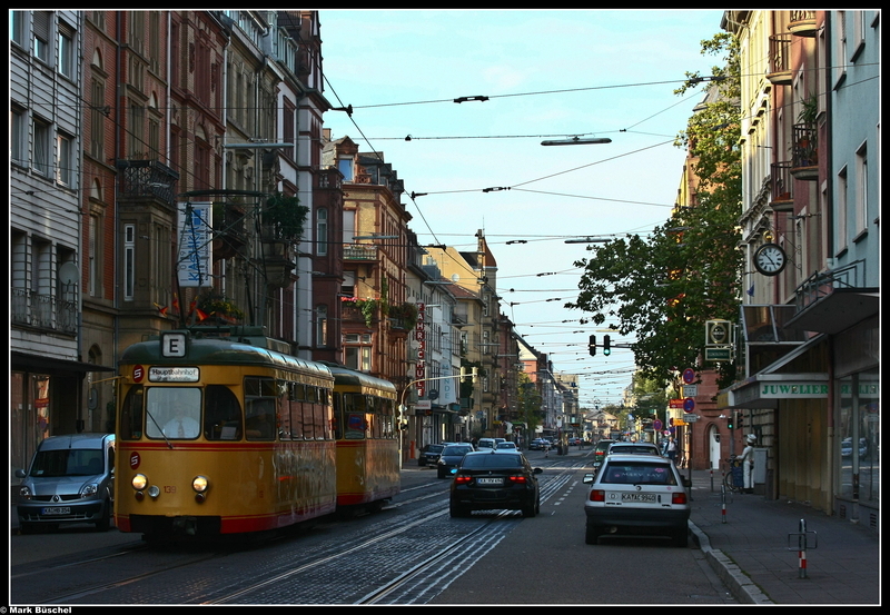 Wagen 139 mit Beiwagen 439 in der Karlsstrae auf dem Weg richtung Hauptbahnhof.