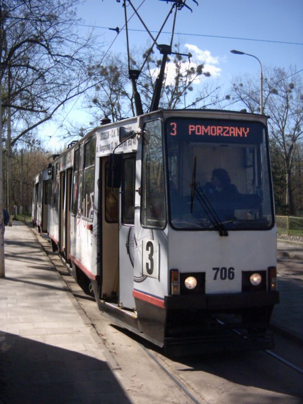 Wagen 708 an der Endhaltestelle. April 2007