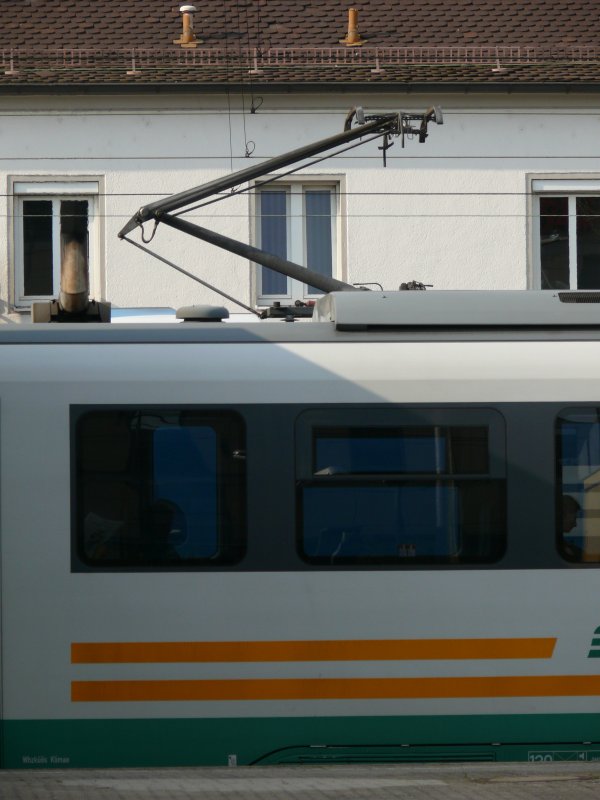 Was ist das??? Vogtlandbahn mit Stromabnehmer?! 