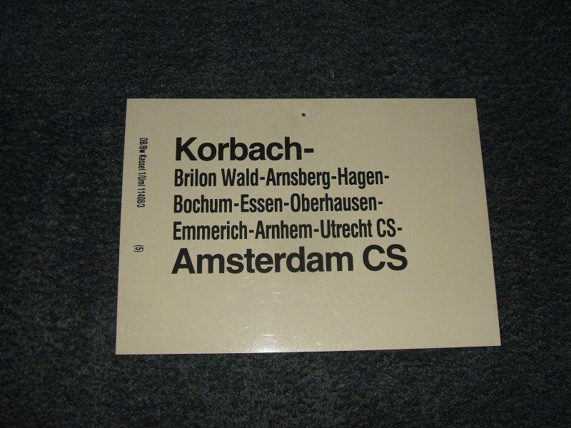 Was fr ein Zug ? kann mich leider nicht mehr daran erinnern,
auf alle Flle von Korbach nach Amsterdam CS.