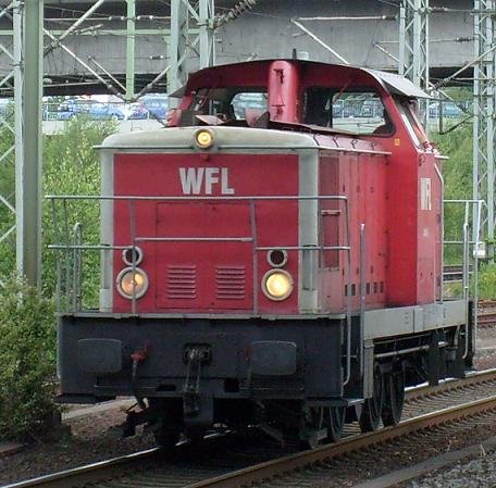 WFL V60 (ex DB 346) fhrt in Hamburg-Harburg ein.
