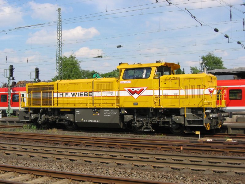 Wiebe Mak G 1700BB abgestellt in Solingen Hbf 07.05.09