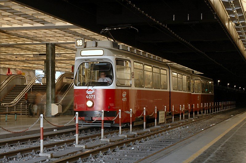 Wien E2 4071 + c5 1471 (18), Sdtiroler Platz, 22.09.2007