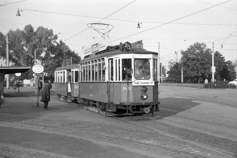 Wien K 2402 + m3 5325 (Linie 31/5), Friedrich-Engels-Platz, 10.10.1972
