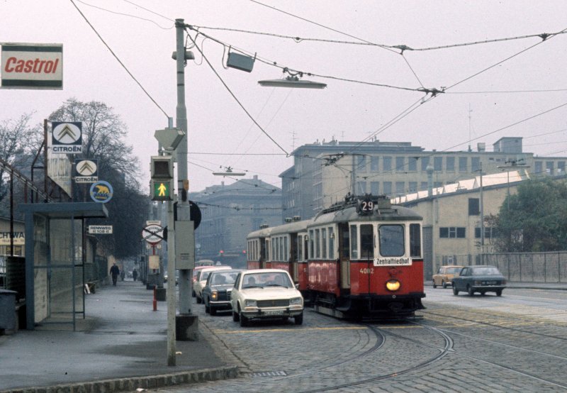 Stichtag - 29. März 1956: Blaulicht und Martinshorn werden Teil der  Straßenverkehrsordnung - Stichtag - WDR